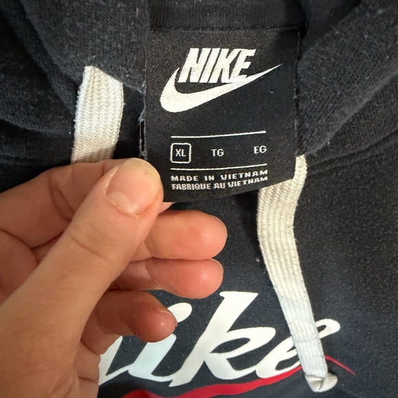 Nike Sportswear Heritage graphic pullover hoodie black size XL. - Picture 5 of 7